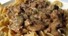 Tender Elk Stroganoff